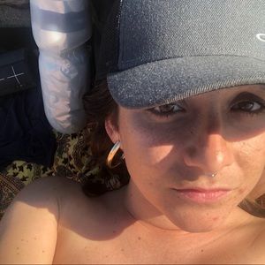 Meet your Posher, Veronica